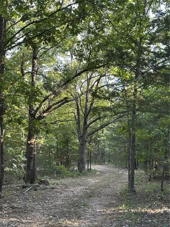 $409,000 | 18759 Maries Road 308, Belle, MO 65013