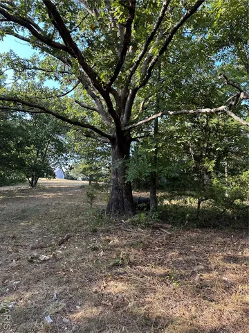 $450,000 | 18759 Maries Road 308, Belle, MO 65013