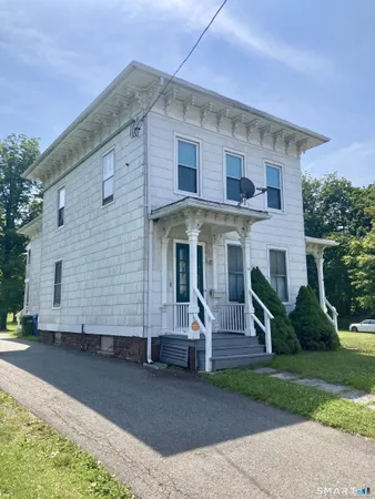$1,700 | 10 Wall Street, Middletown, CT 06457