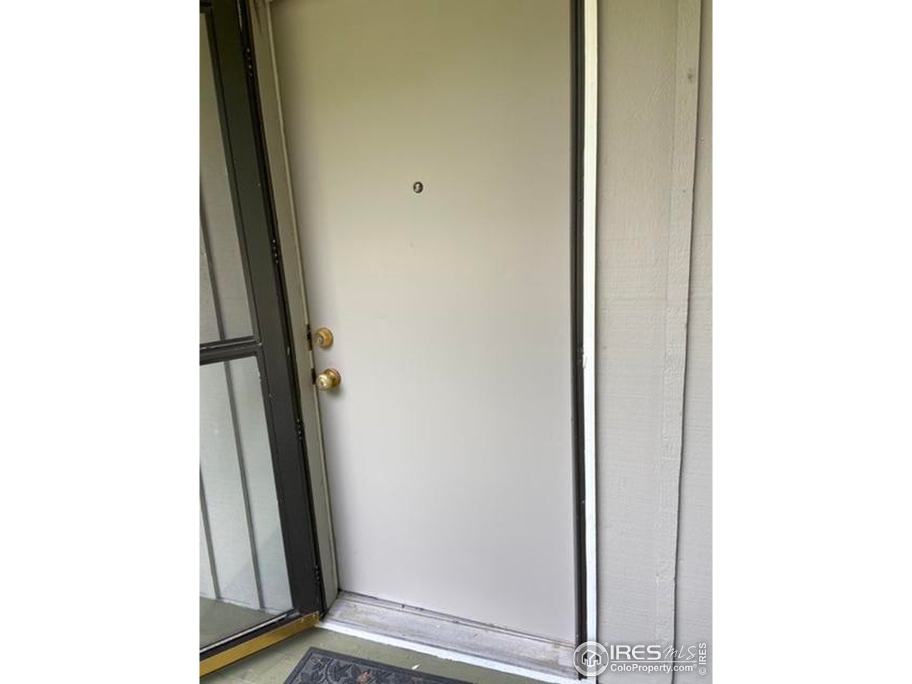 8060 Niwot Road, Unit 12E Niwot, CO 80503 - Photo 3 of 36 a view of front door