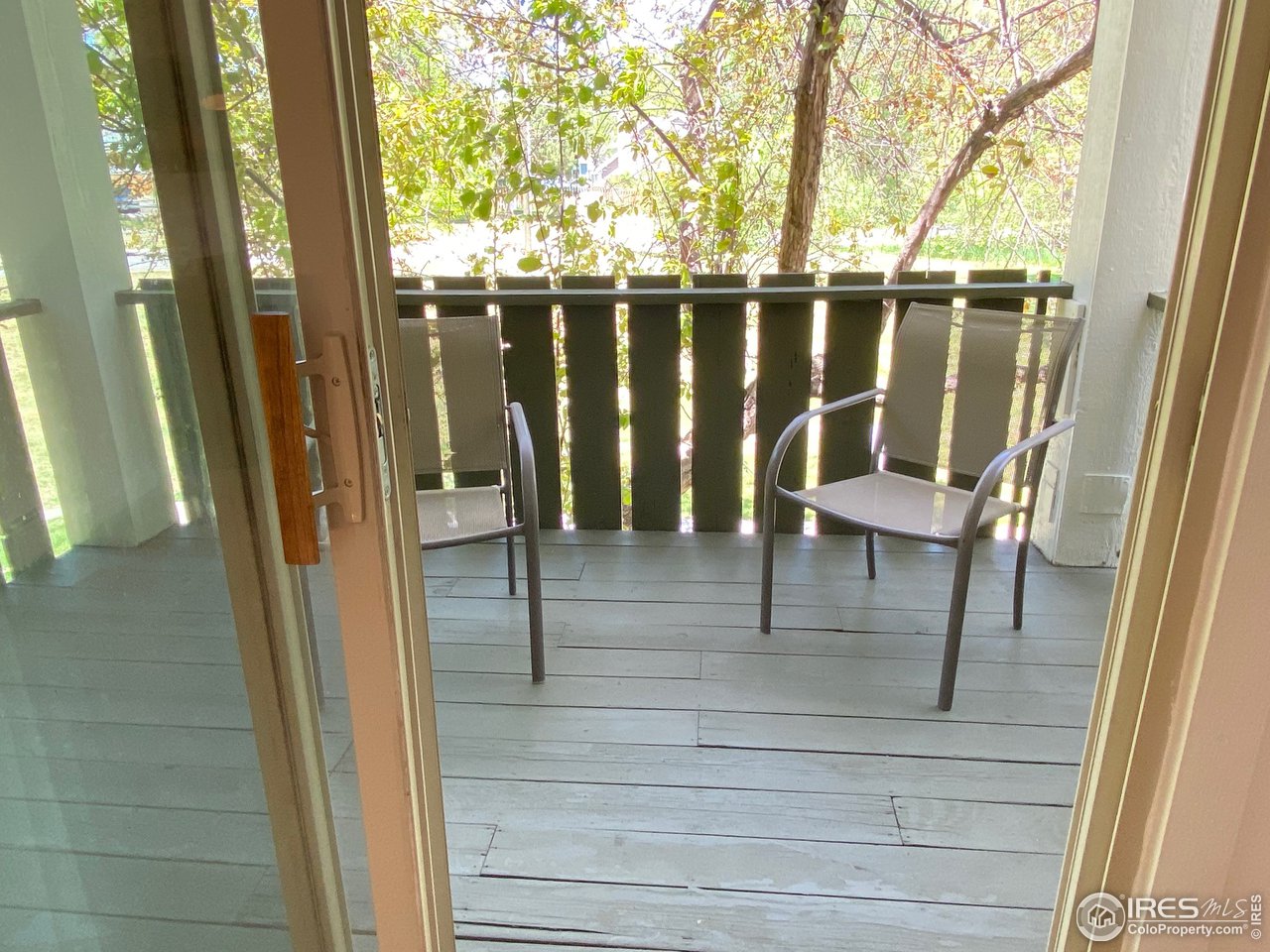 8060 Niwot Road, Unit 12E Niwot, CO 80503 - Photo 7 of 36 a view of balcony with furniture