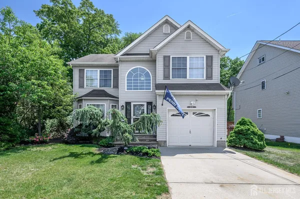 $675,000 | 20 North B N Shore Boulevard North, Helmetta, NJ 08828