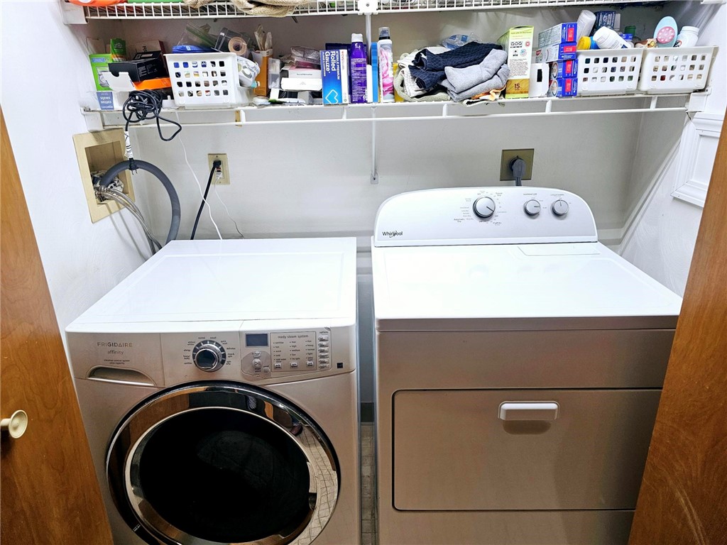 30 Carol Drive Hopkinton, RI 02832 - Photo 12 of 18