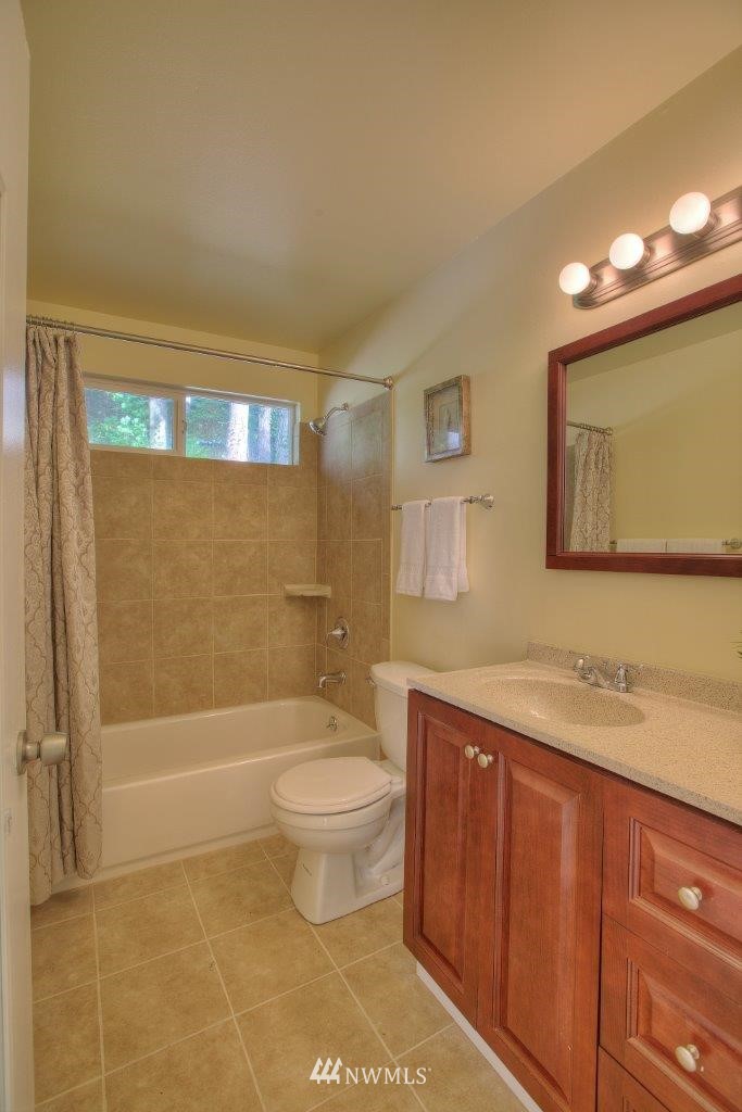 14646 Southeast Allen Rd. Bellevue, WA 98006 - Photo 5 of 10