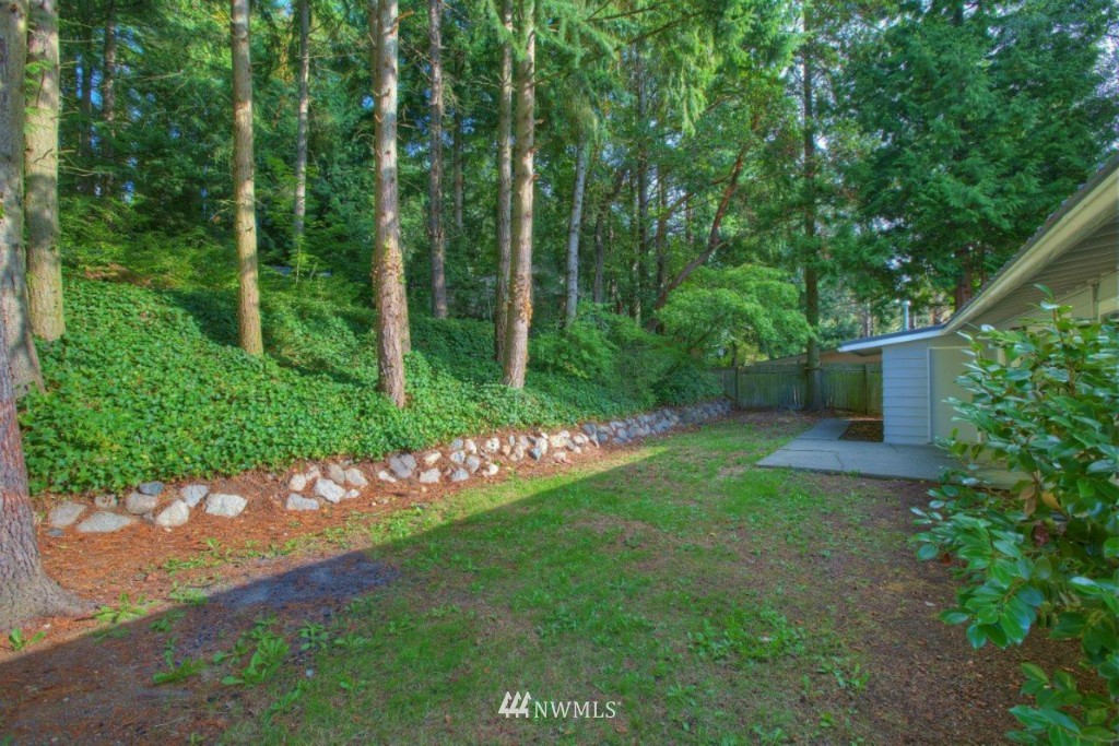 14646 Southeast Allen Rd. Bellevue, WA 98006 - Photo 9 of 10