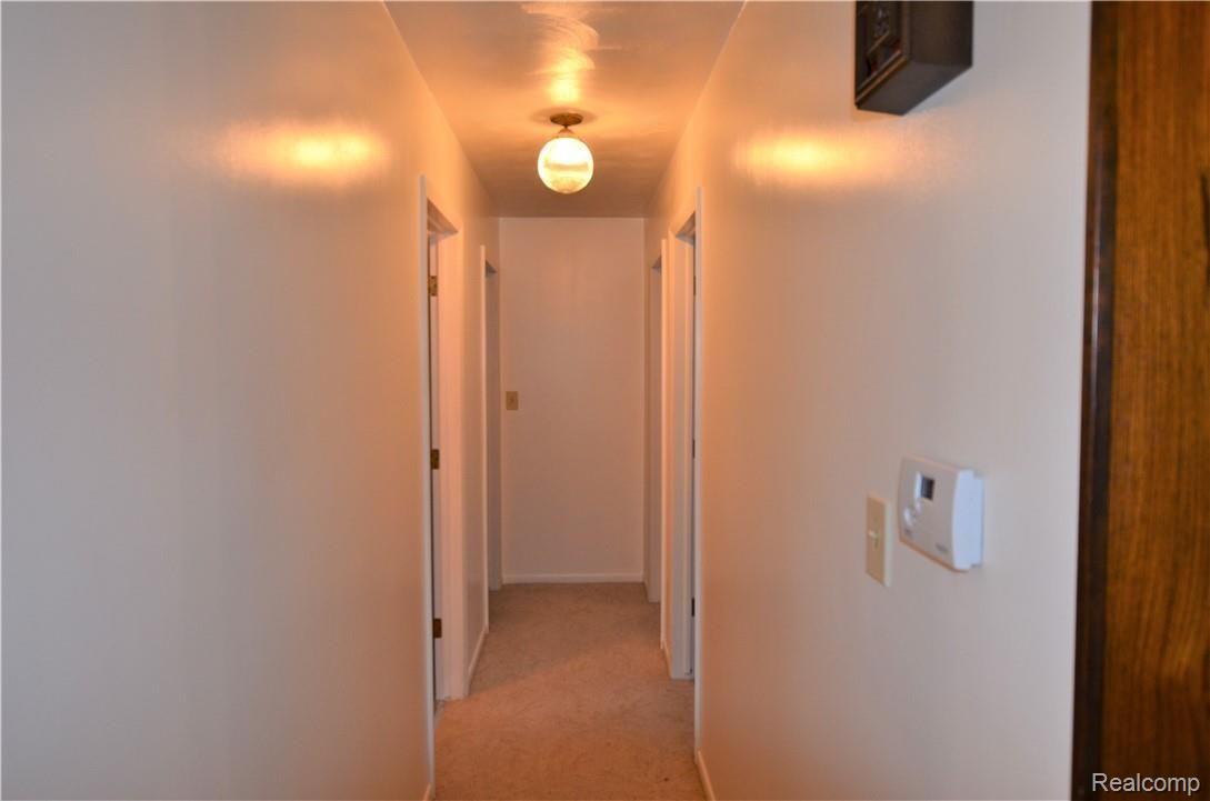 720 East Bennington Road Owosso, MI 48867 - Photo 9 of 25 DSC_0046.JPG