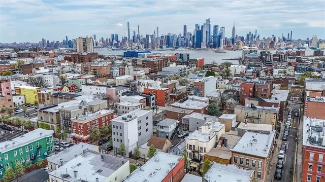 $1,035,000 | 904 Bergenline Avenue, Union City, NJ 07087