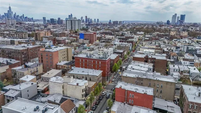 $1,035,000 | 904 Bergenline Avenue, Union City, NJ 07087