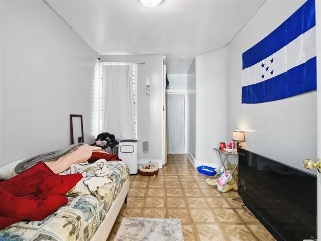 $1,035,000 | 904 Bergenline Avenue, Union City, NJ 07087