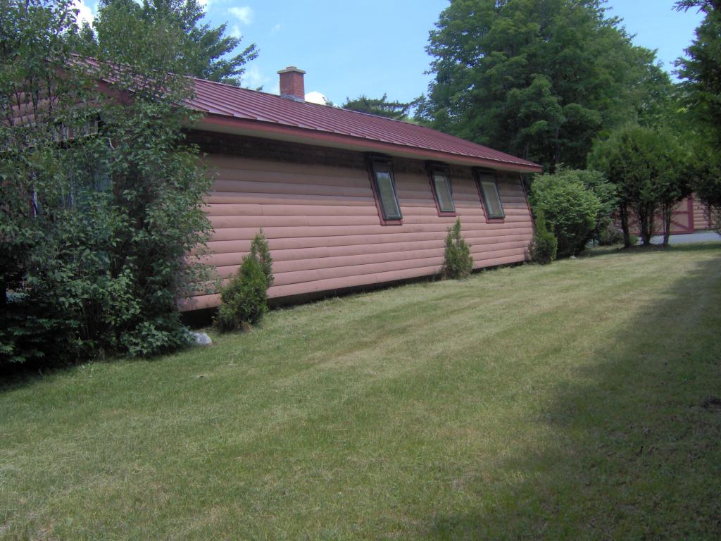 479 Duclos Road Braintree, VT 05060 - Photo 1 of 15 Gallery Image 1