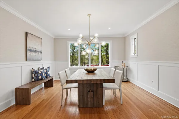 $1,900,000 | 15 Kilmer Road, Larchmont, NY 10538