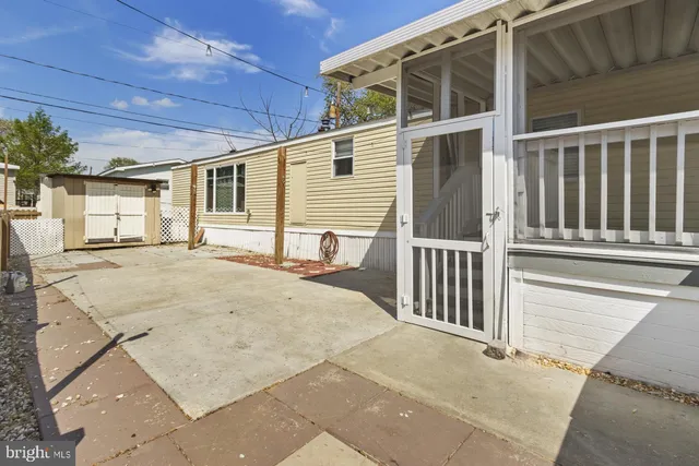 $129,900 | 92 Patuxent Mobile Estates, Lothian, MD 20711