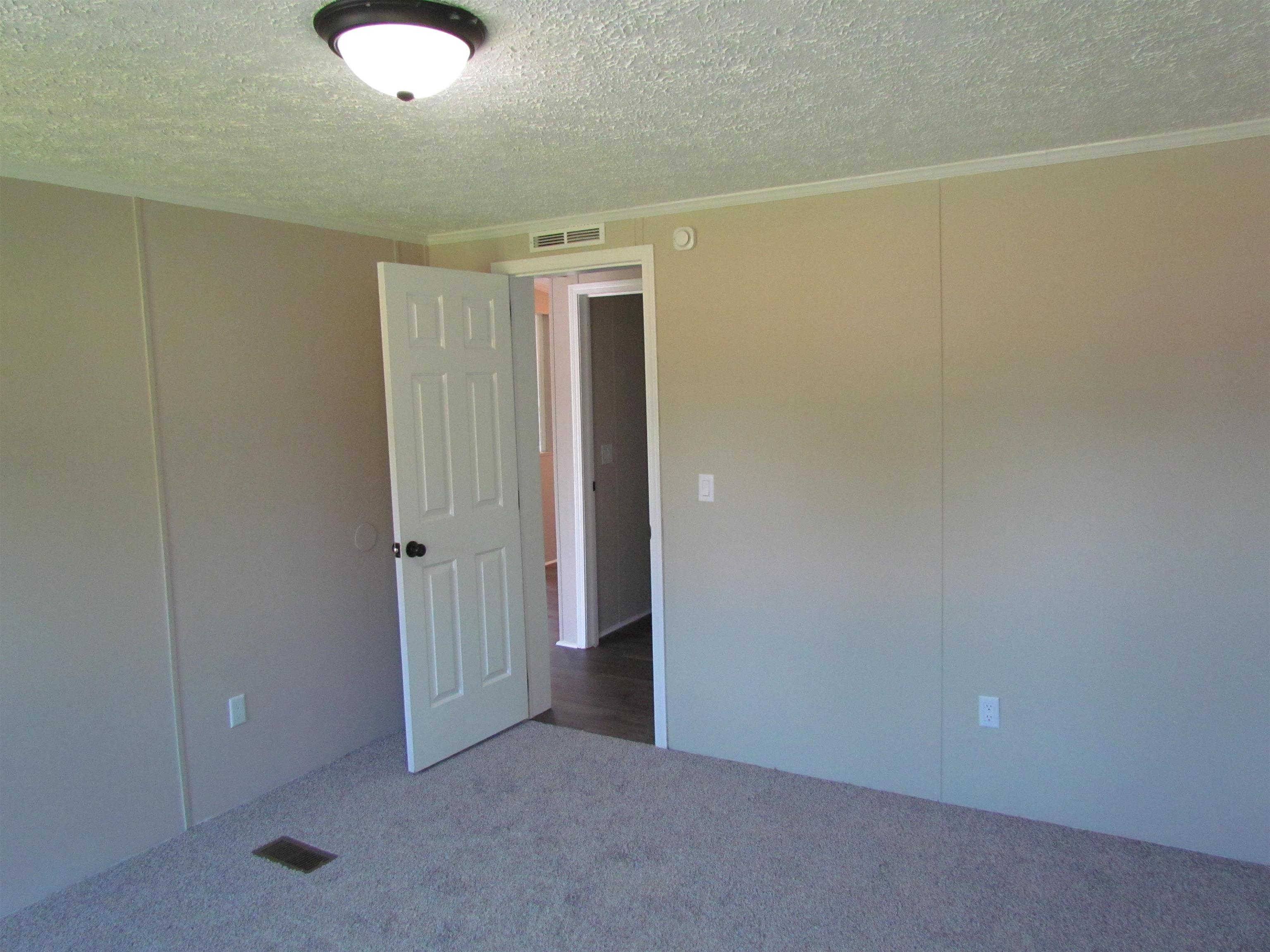 5565 State Rd S-42-1890 Chesnee, SC 29323 - Photo 9 of 19 Gallery Image 9