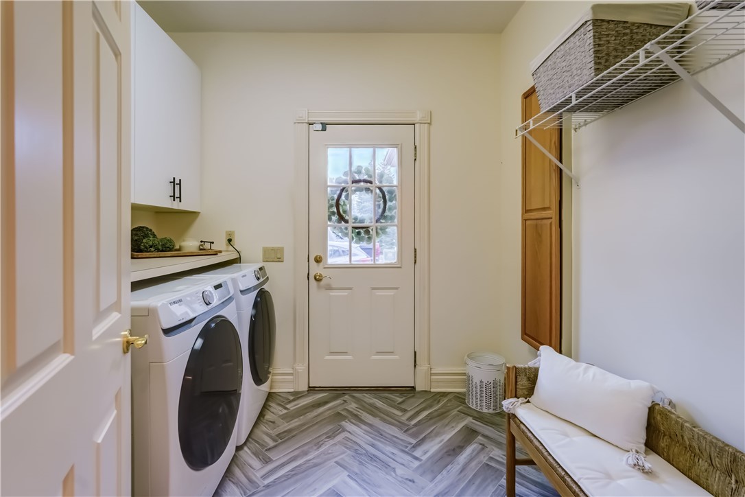 87 Sycamore Ridge Mendon, NY 14472 - Photo 48 of 50 Mud room, 1st floor laundry room, side entrance.