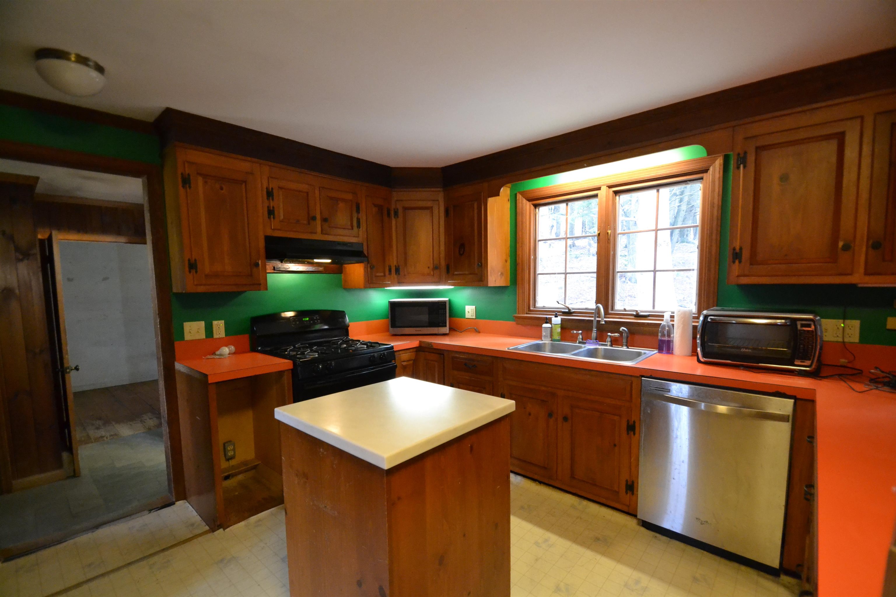 164 Clark Road Fayston, VT 05673 - Photo 6 of 35