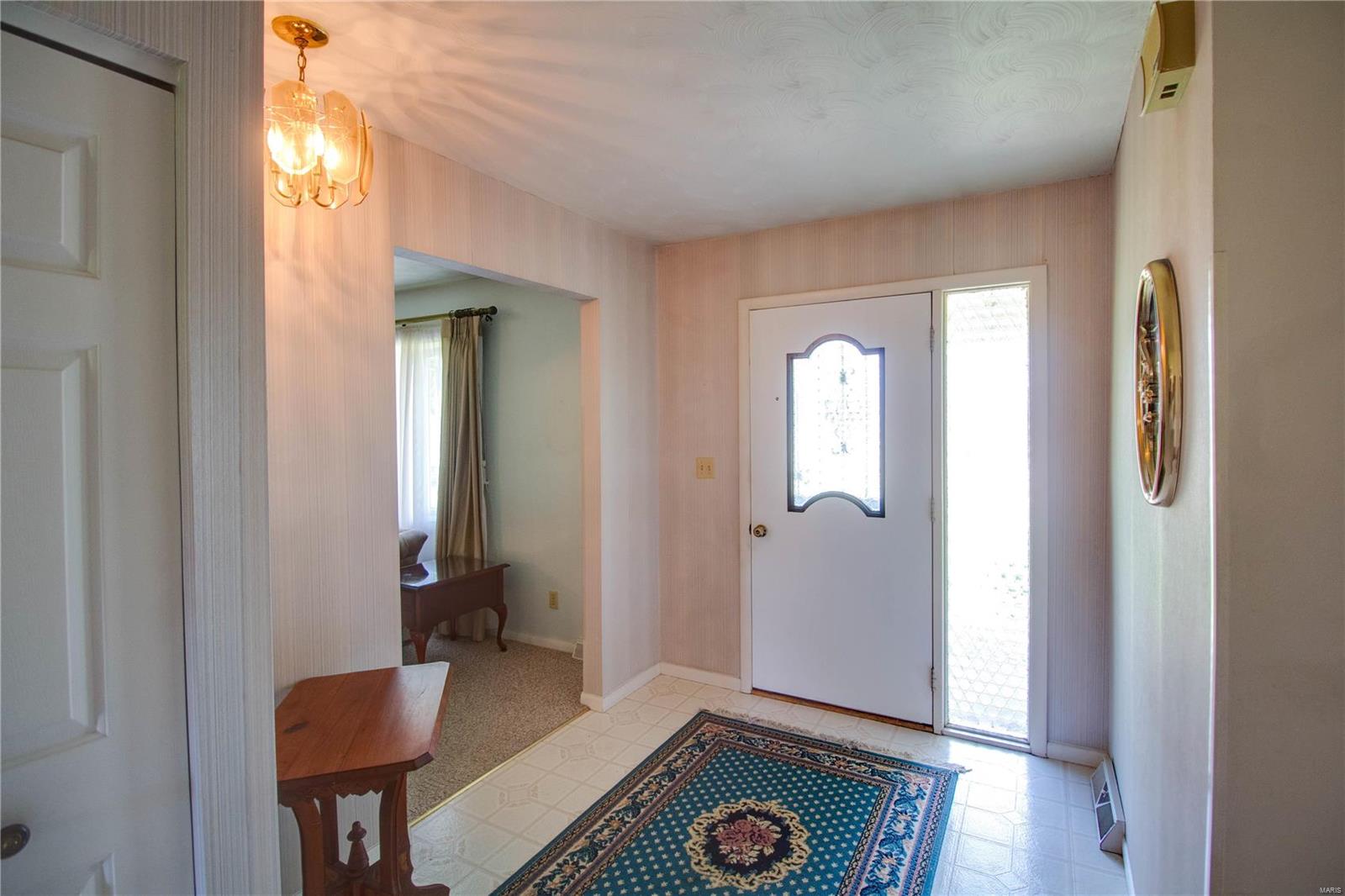 66 Pine Cove Springfield, IL 62712 - Photo 10 of 58