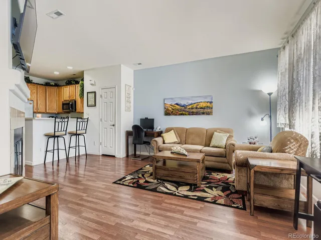 $435,000 | 8320 Stonybridge Circle, Littleton, CO 80126