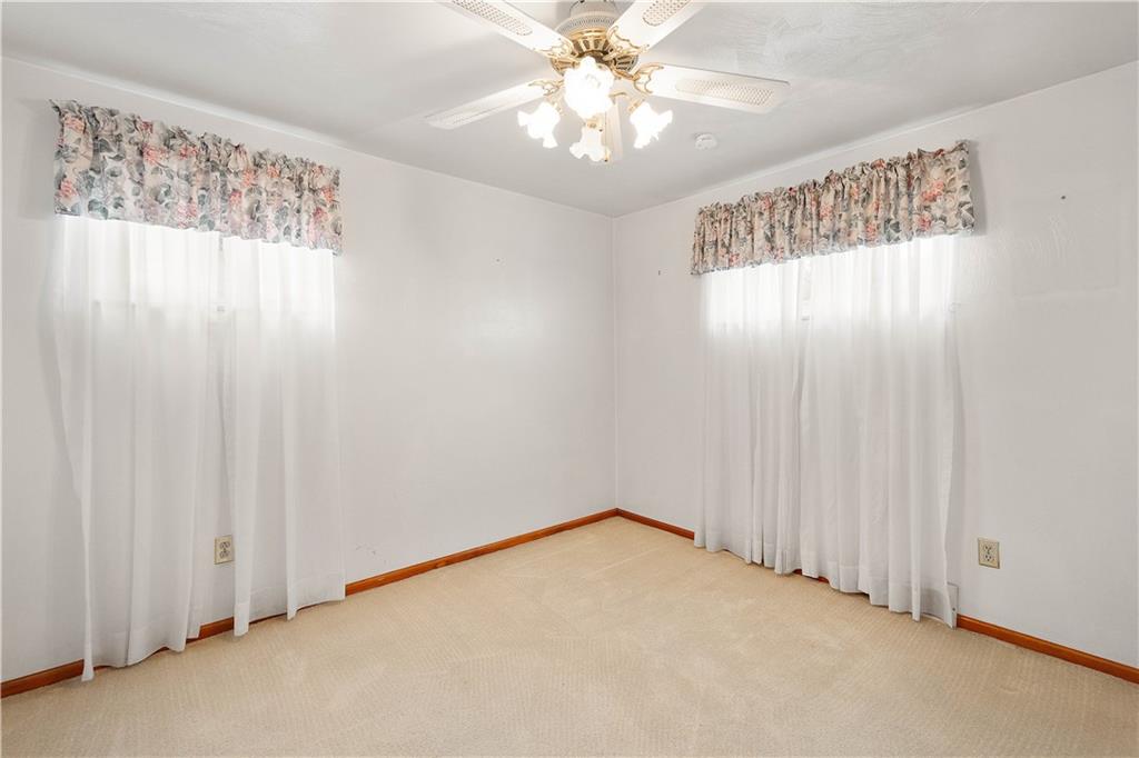 5260 Blossom Road Pittsburgh, PA 15236 - Photo 14 of 30 Gallery Image 14