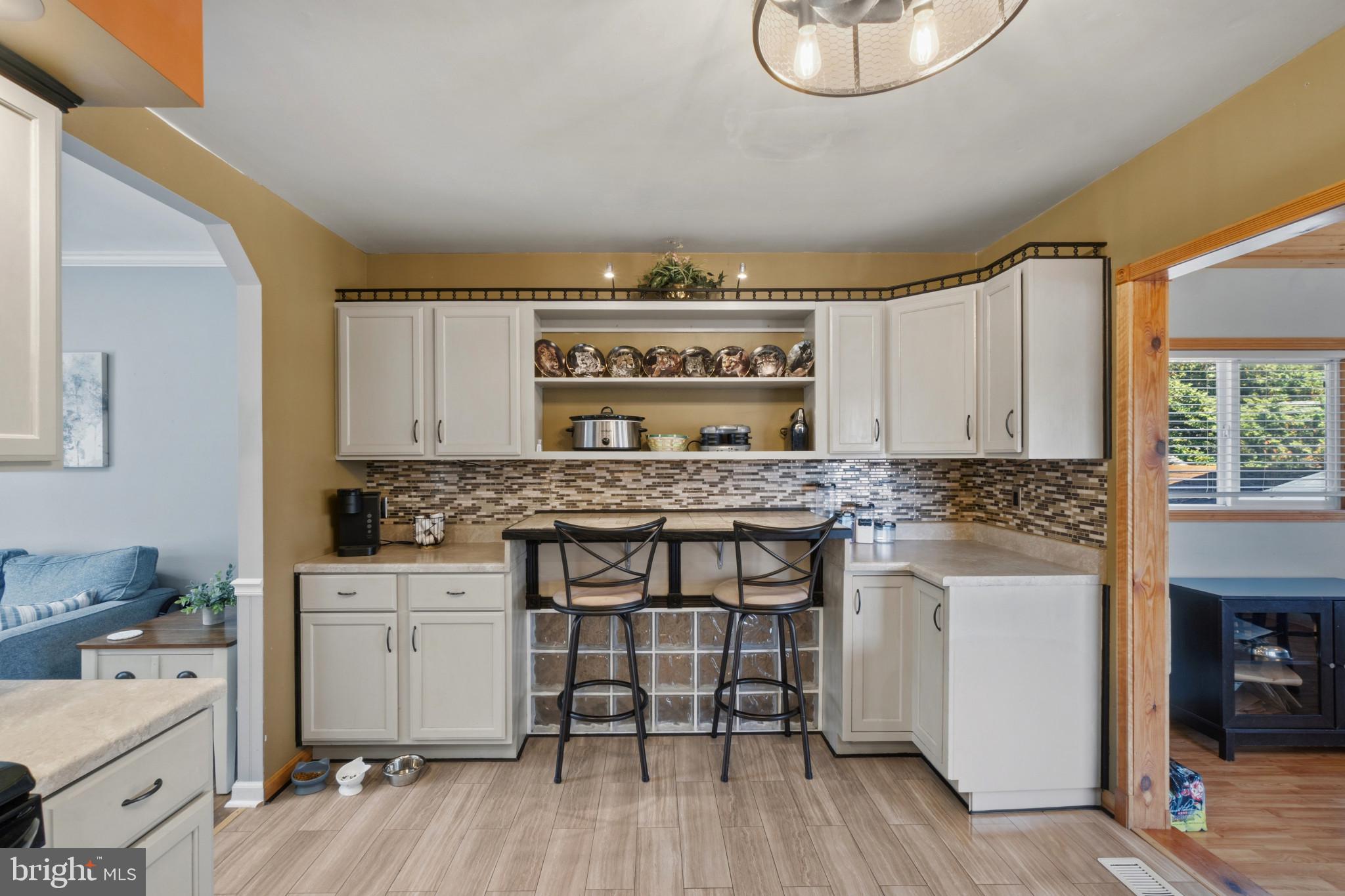 7113 Olivia Road Baltimore, MD 21220 - Photo 23 of 30 Kitchen