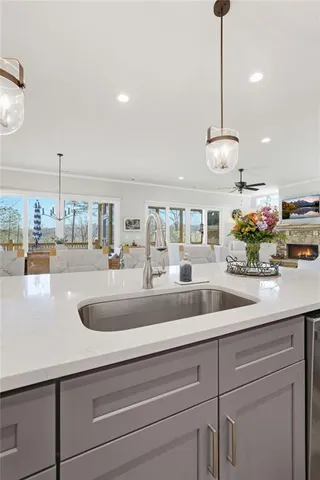 $1,000,000 | 5420 Fishermans Cove, Gainesville, GA 30506