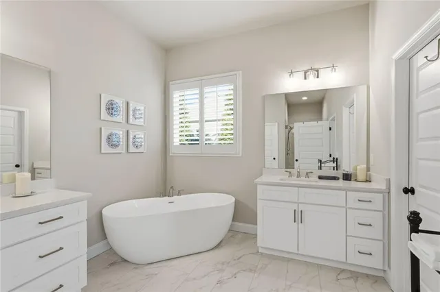 $1,000,000 | 5420 Fishermans Cove, Gainesville, GA 30506