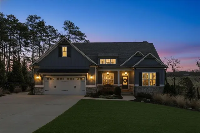 $1,000,000 | 5420 Fishermans Cove, Gainesville, GA 30506