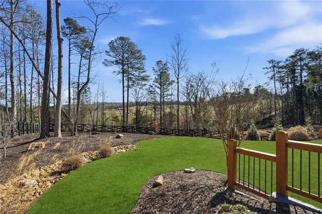 $1,000,000 | 5420 Fishermans Cove, Gainesville, GA 30506