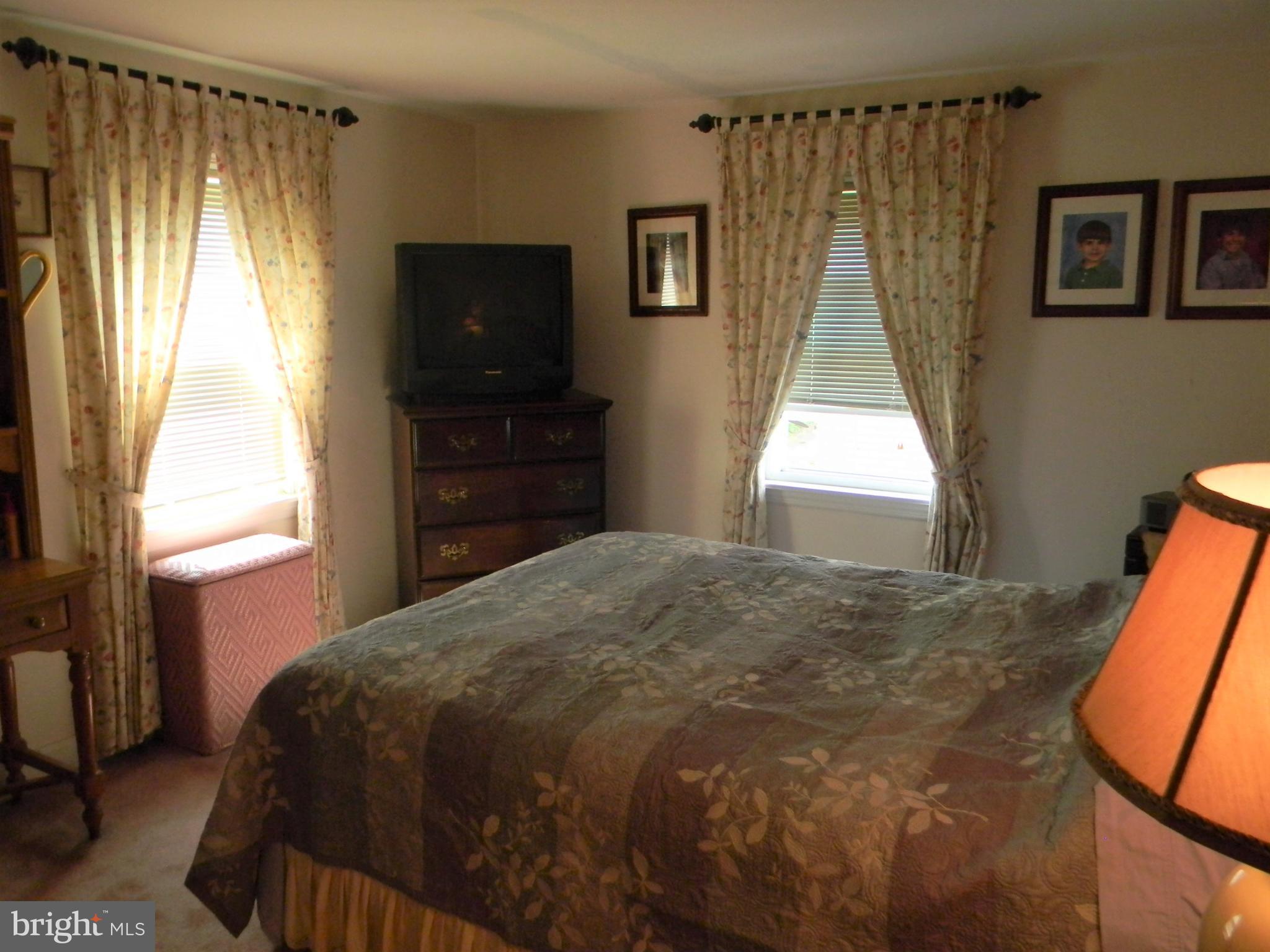 4004 Redden Road Drexel Hill, PA 19026 - Photo 22 of 38 Gallery Image 22