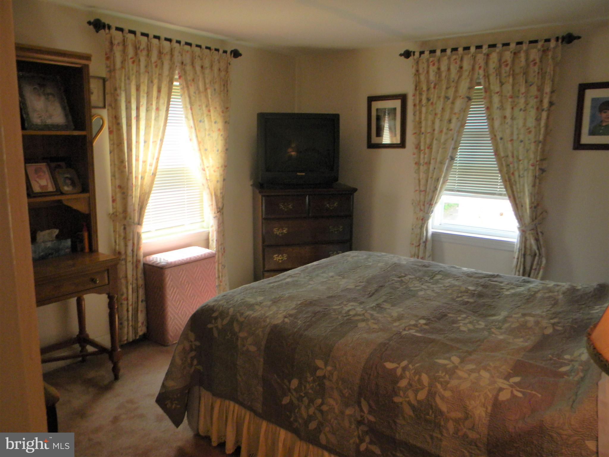 4004 Redden Road Drexel Hill, PA 19026 - Photo 24 of 38 Gallery Image 24