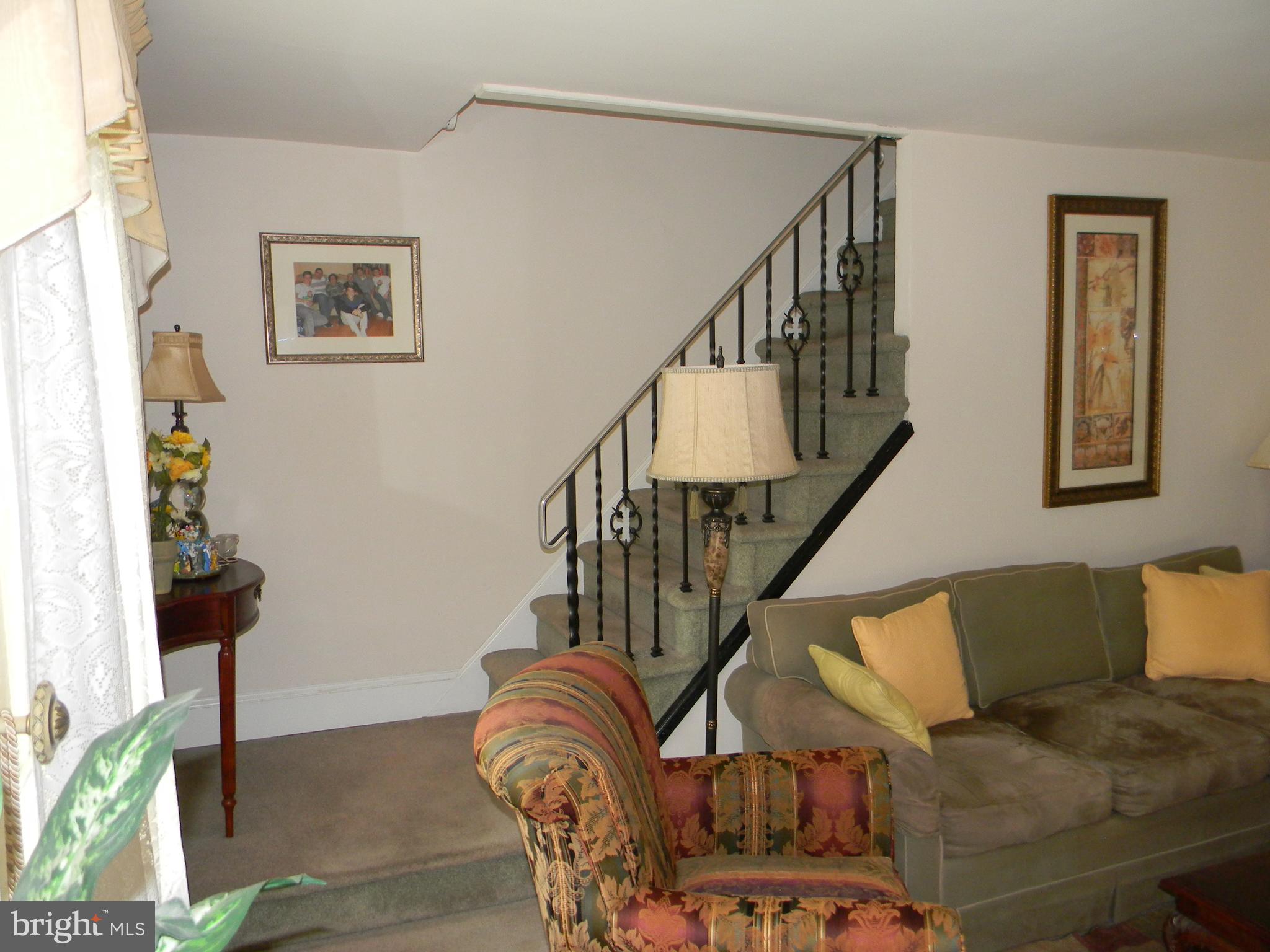 4004 Redden Road Drexel Hill, PA 19026 - Photo 4 of 38 Gallery Image 4