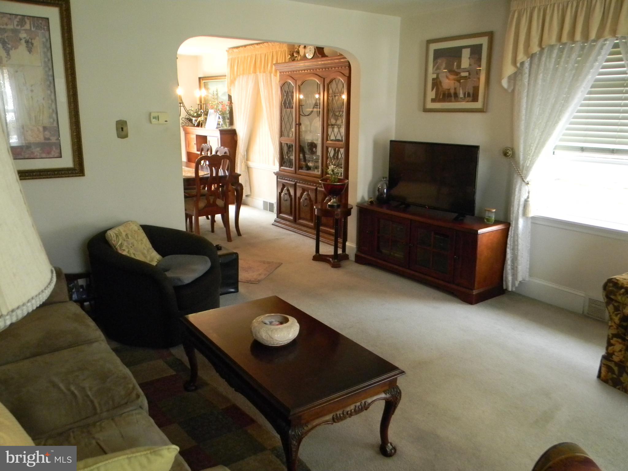 4004 Redden Road Drexel Hill, PA 19026 - Photo 6 of 38 Gallery Image 6