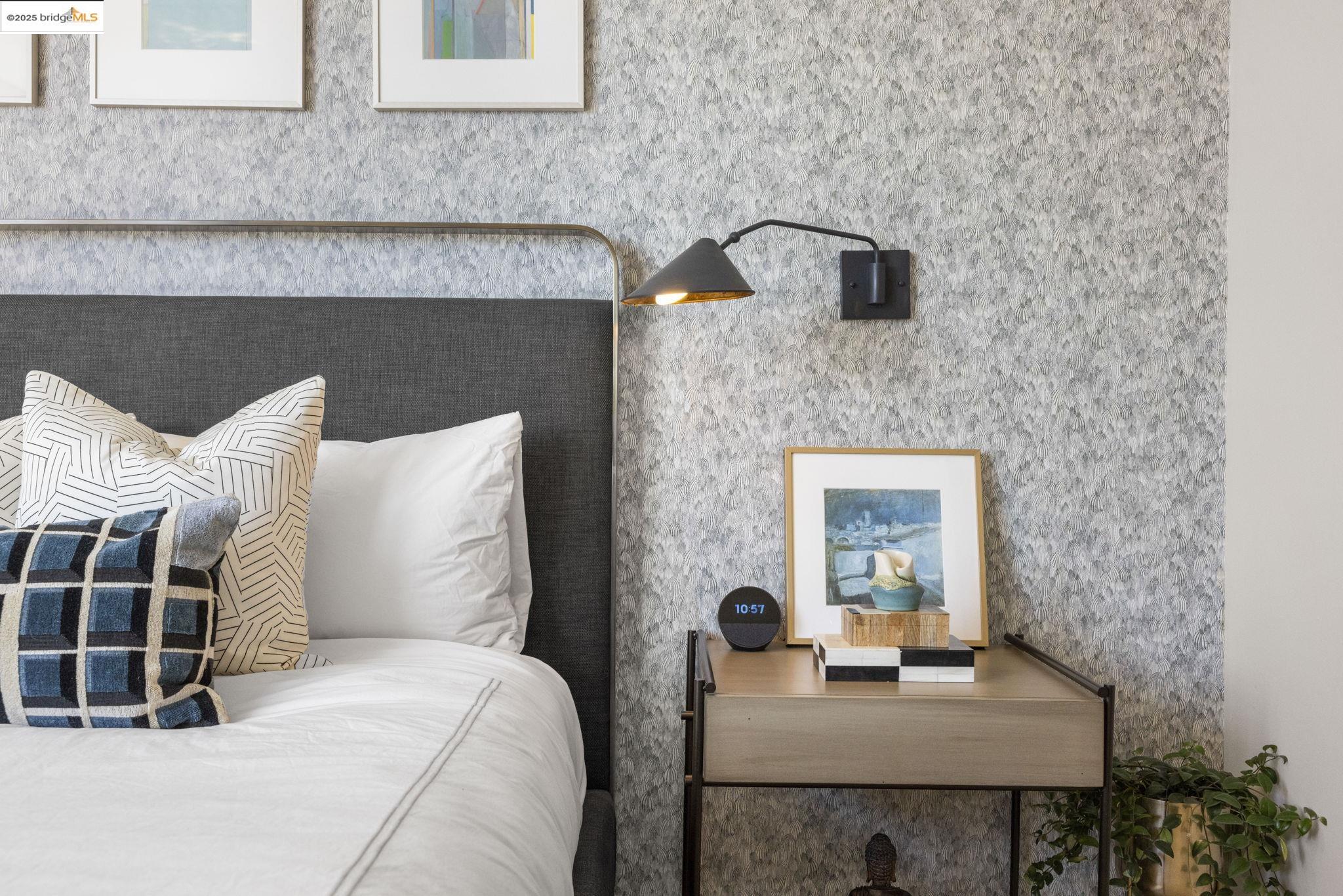 1007 41st Street, Unit 334 Oakland, CA 94608 - Photo 25 of 59 a living room with furniture and a fireplace