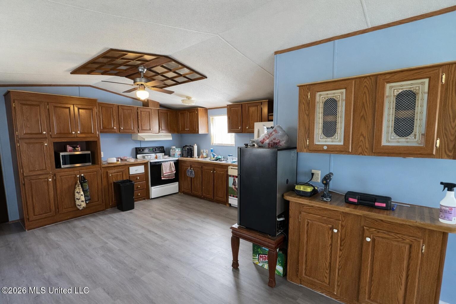 15068 Coggins Cove Saucier, MS 39574 - Photo 7 of 21 Kitchen
