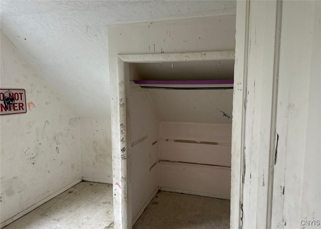 121 Lyon Street Fulton, NY 13069 - Photo 13 of 20