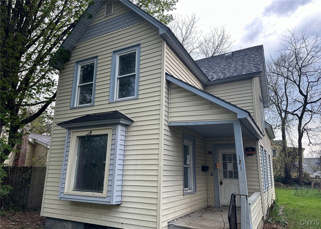 121 Lyon Street Fulton, NY 13069 - Photo 2 of 20