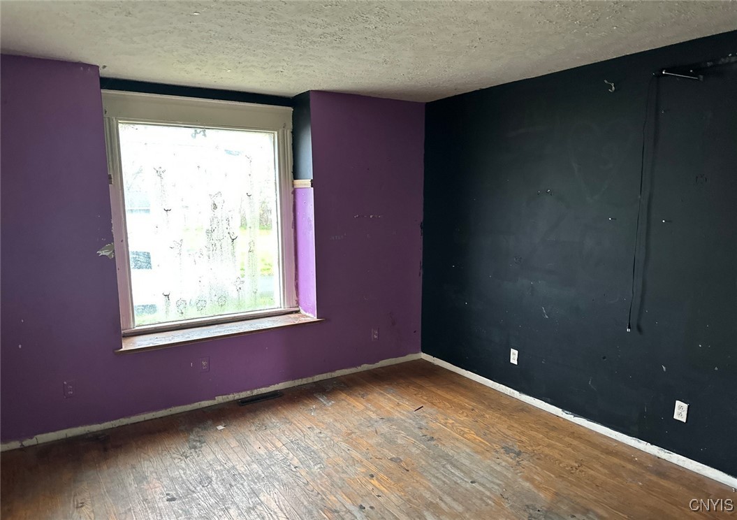 121 Lyon Street Fulton, NY 13069 - Photo 5 of 20