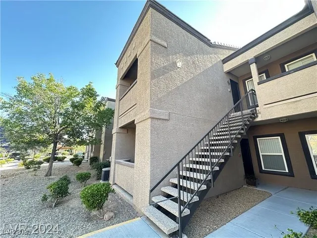 $1,150 | 6650 West Warm Springs Road, Unit 2007, Las Vegas, NV 89118