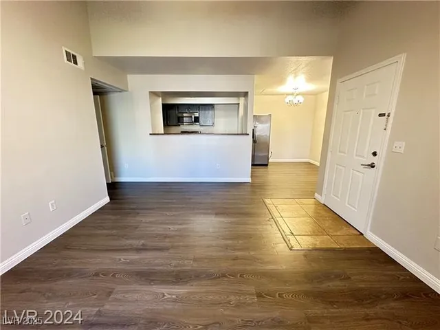 $1,150 | 6650 West Warm Springs Road, Unit 2007, Las Vegas, NV 89118