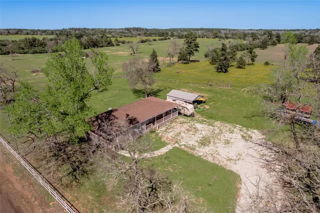 $450,000 | 3006 County Road 204, Centerville, TX 75833
