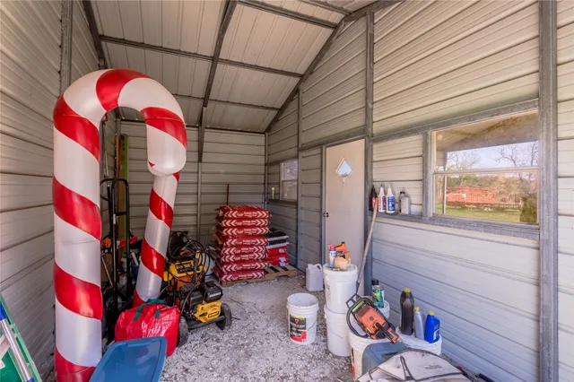 $450,000 | 3006 County Road 204, Centerville, TX 75833