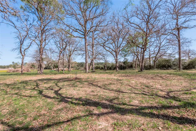 $450,000 | 3006 County Road 204, Centerville, TX 75833