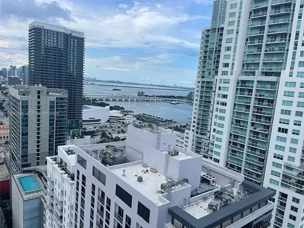 a picture of a city view