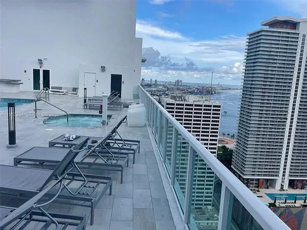 a view of a large building