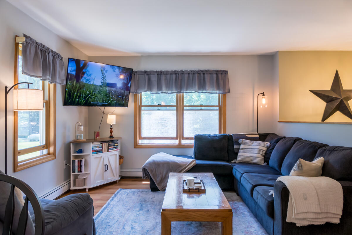 196 Holmes Road Winthrop, ME 04364 - Photo 13 of 57 11-Living room (1 of 5)