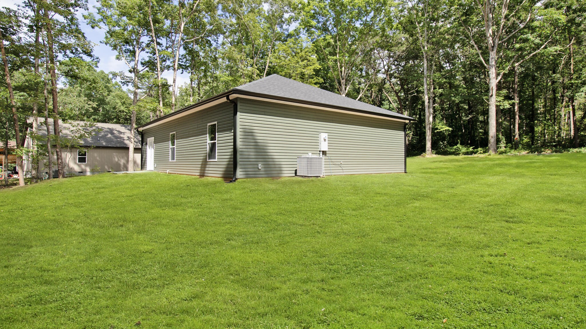 1407 Mountain View Road Benton, TN 37307 - Photo 21 of 23