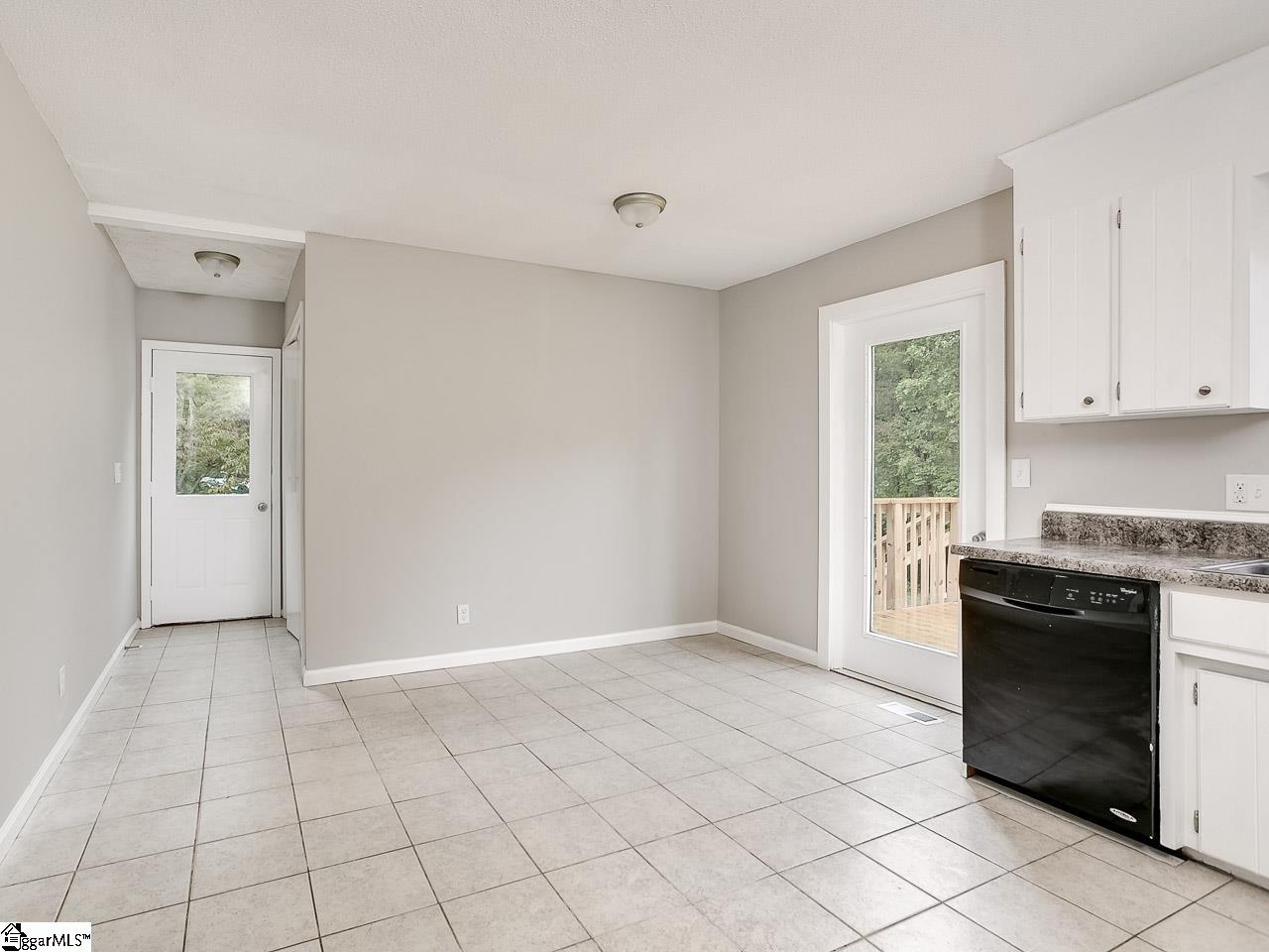 141 State Rd S-42-2916 Moore, SC 29369 - Photo 9 of 21 Gallery Image 9