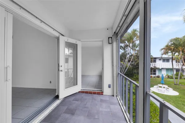 $150,000 | 2151 Northeast 42nd Court, Unit 230, Lighthouse Point, FL 33064