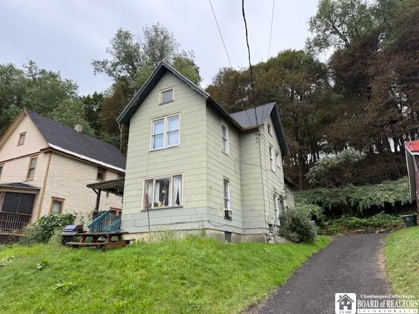 $44,900 | 221 Steele Street, Jamestown, NY 14701