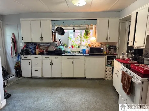 $44,900 | 221 Steele Street, Jamestown, NY 14701