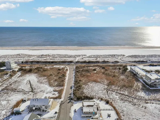 $899,900 | 118 2nd Street, Unit EAST, Sea Isle City, NJ 08243
